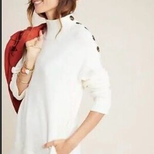 Anthropologie Margarita Tunic
Sweater Size Small